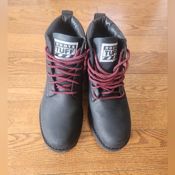 New Condition Black Roots Buff Boots - Picture 1 of 7